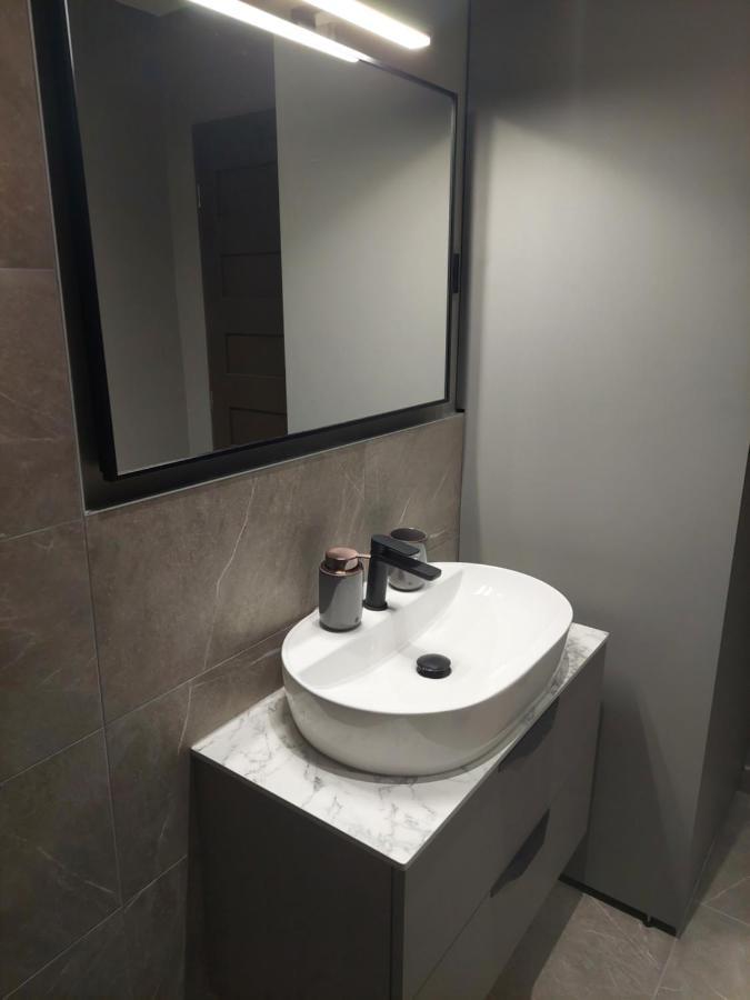 Apartmani Diana Biograd Na Moru Exteriör bild