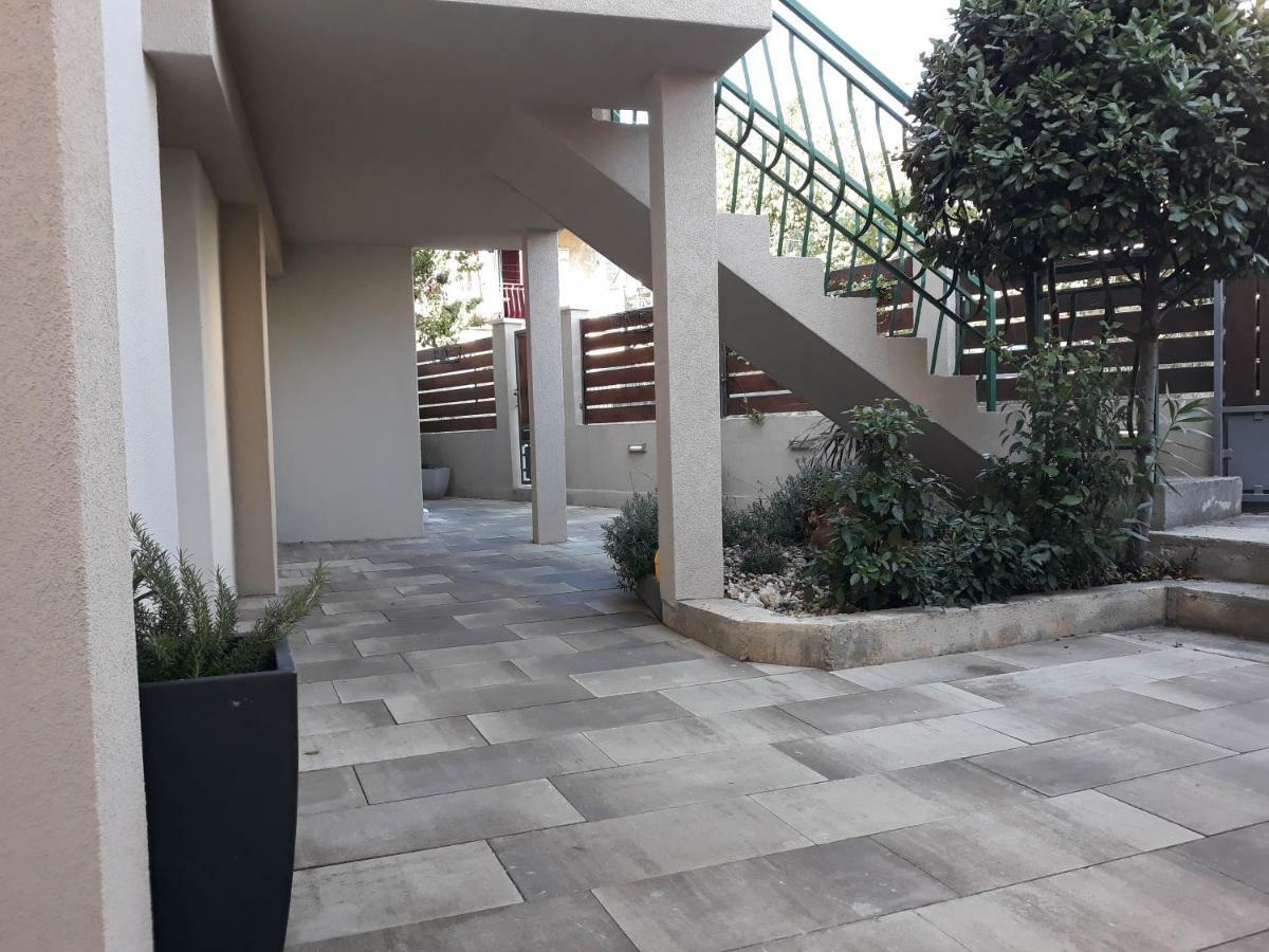 Apartmani Diana Biograd Na Moru Exteriör bild
